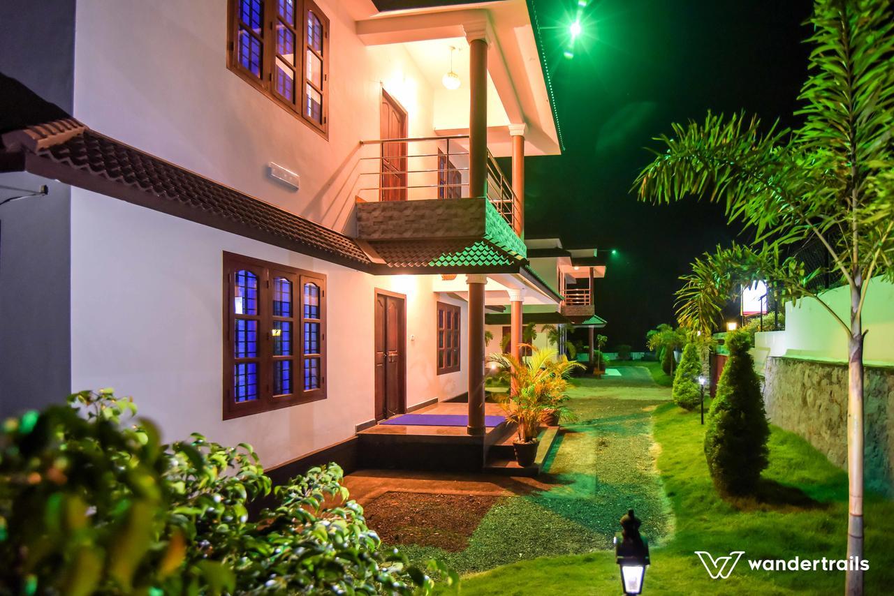 Three Roots Holiday Home Resort Салтэн-Батери Экстерьер фото