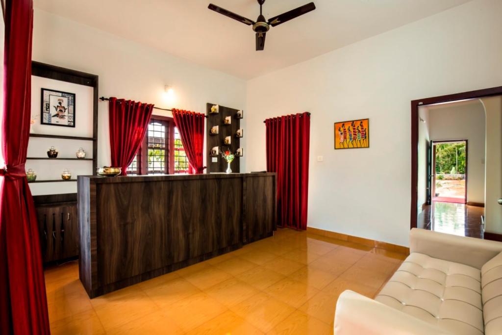Three Roots Holiday Home Resort Салтэн-Батери Экстерьер фото